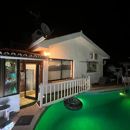 Piscina, Chalet, Tranquila Holiday home