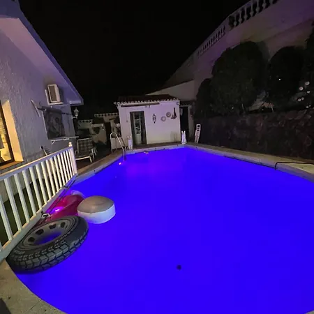 Holiday home Piscina, Chalet, Tranquila *