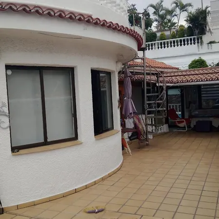 Сasa de vacaciones Piscina, Chalet, Tranquila Puerto de la Cruz (Tenerife)